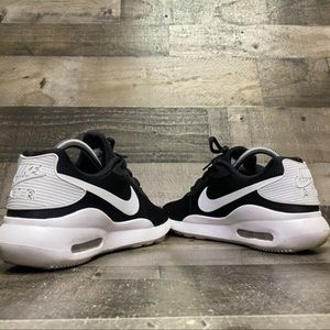 Nike Mens Black Air Max Oketo AQ2235-002 Lace Up Sneaker Shoes Size US 11